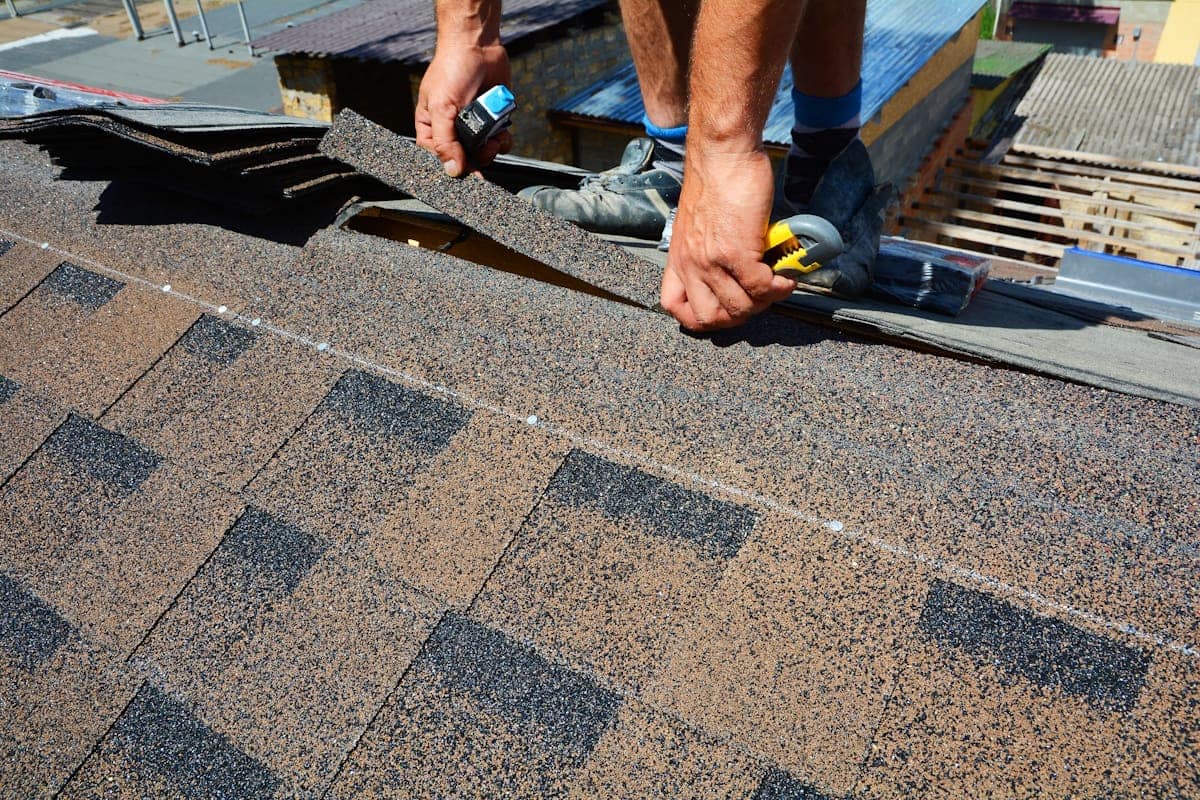 Residential asphalt shingle roof repair in ozark al - trusted roofing contractor for over 3 decades.